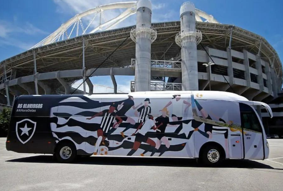 ônibus personalizado do Botafogo