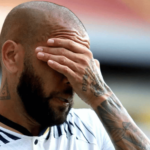 Daniel alves e tribunal (1)