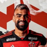 Flamengo Renova com Fabrício Bruno até 2026