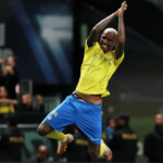 Talisca Brilha com Hat-Trick (1)