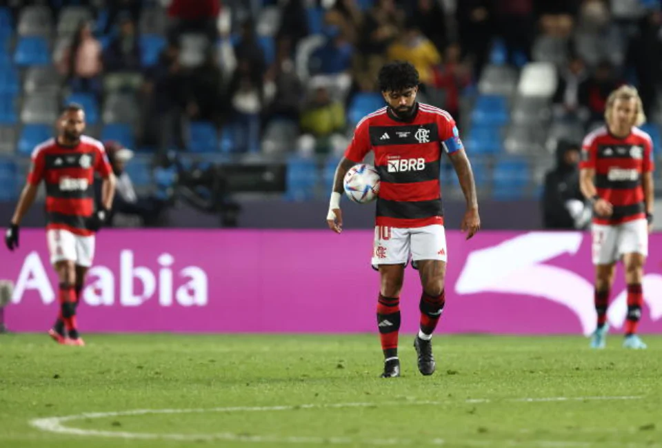 No mundial de clubes, o flamengo é eliminado.