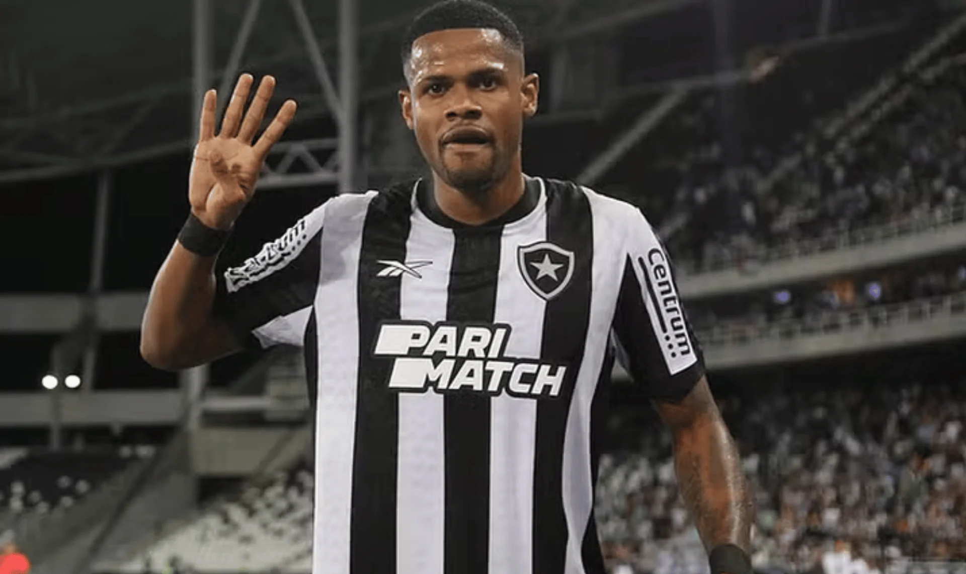 Júnior Santos
